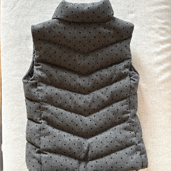Gap down Vest - Picture 6 of 6
